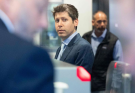 Le Temps reports on legal and societal questions surrounding AI chatbots