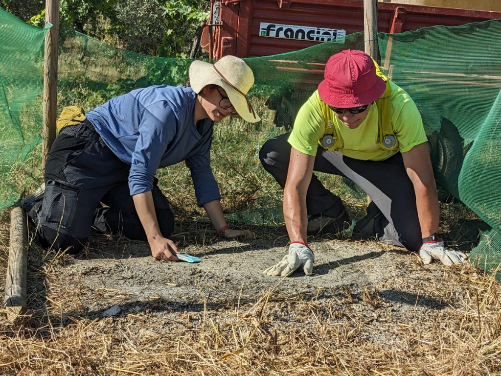 Francesca and Luca preparing the ground to host an evaporation bucket