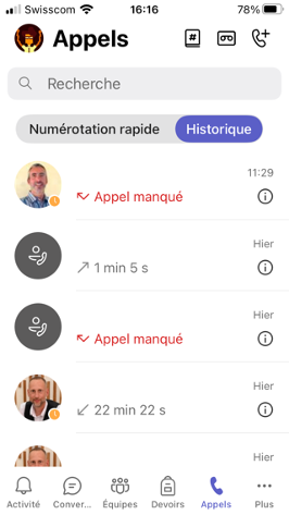 L'onglet Appels de l'application Teams d'un iPhone