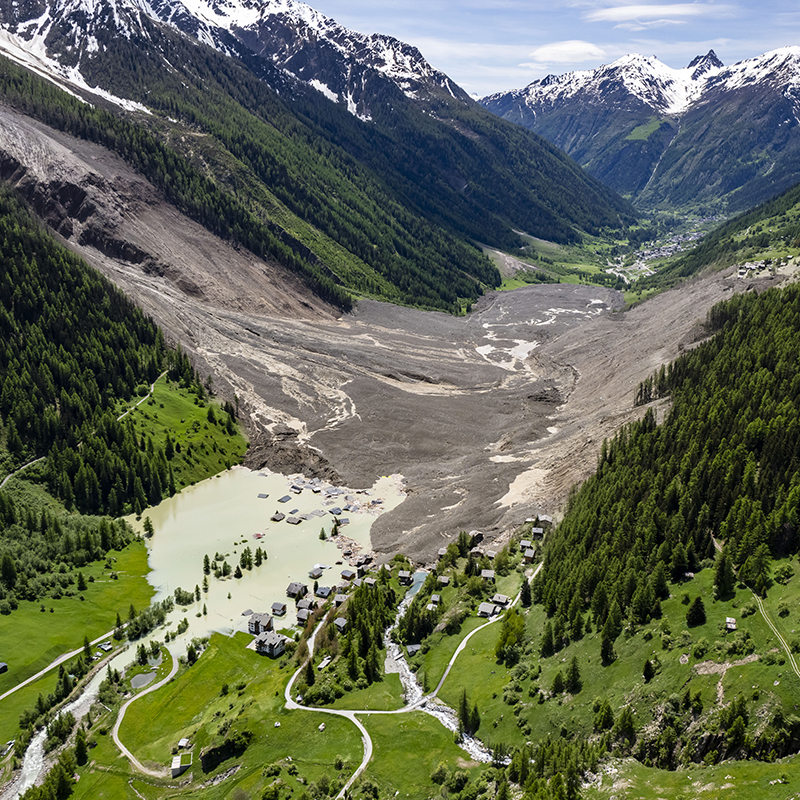 bergrutsch, bergsturz, felssturz, murgang, gletscherabbruch, see, ueberschwemmung, flut, hochwasser, loetschental, lawine,